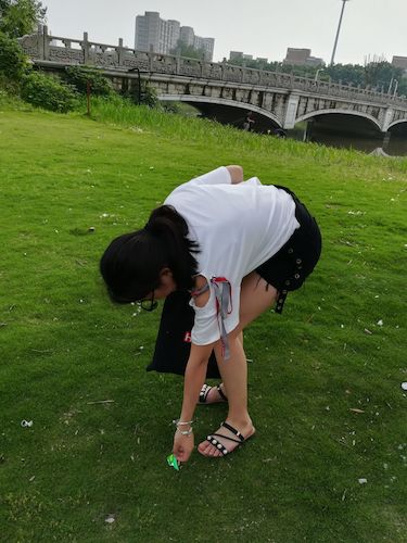 七月十九日 bl韩漫
 西湖垃圾猎人小分队 钱塘江捡垃圾