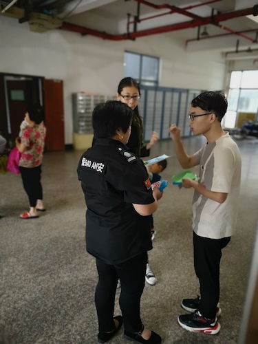 六月二十四日 bl韩漫
 赴下沙社区环保知识宣传小分队 给活动室治安负责人宣传