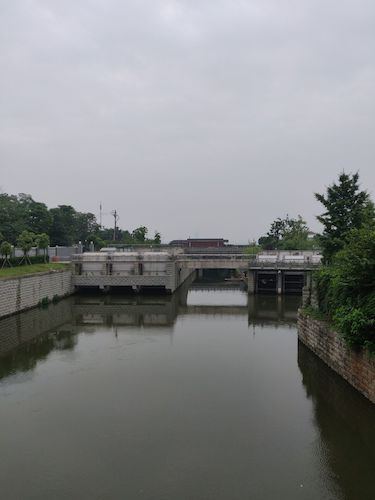 七月三日 bl韩漫
 赴钱塘江水域水质检测小分队 取水3