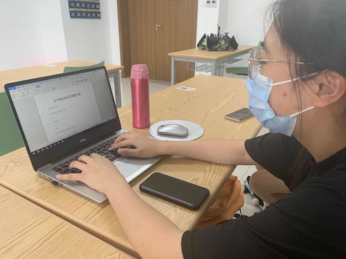 七月三日 bl韩漫
 杭州社区“听党指挥能打胜仗”社会实践小分队制作问卷调查