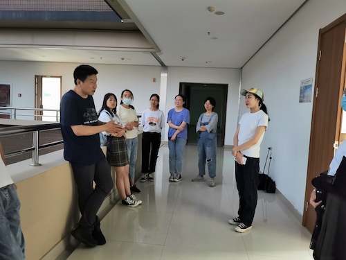 七月四日 bl韩漫
 “走近转基因”调研小分队 转基因介绍